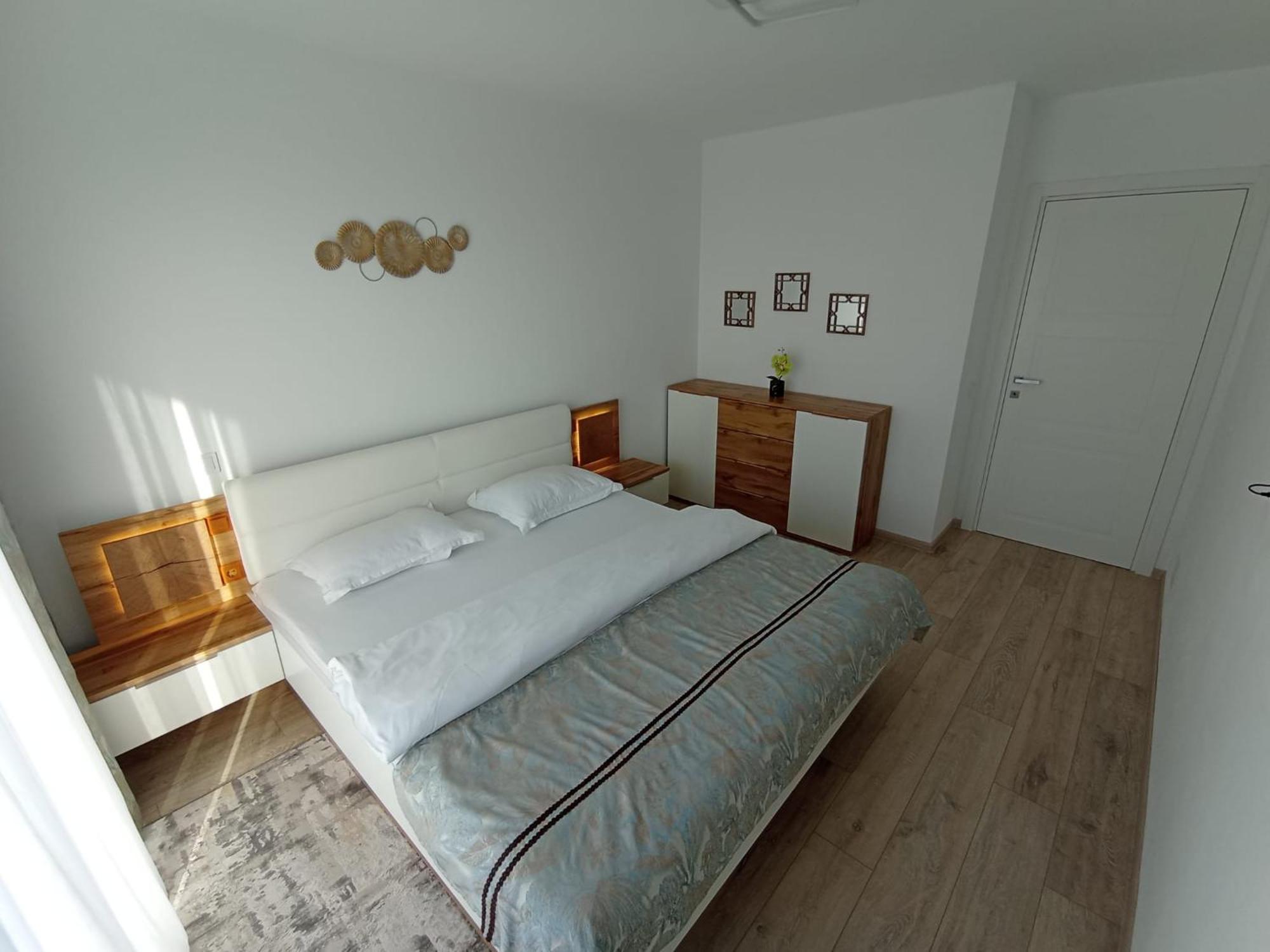 בראשוב Penthouse City View Infinity מראה חיצוני תמונה