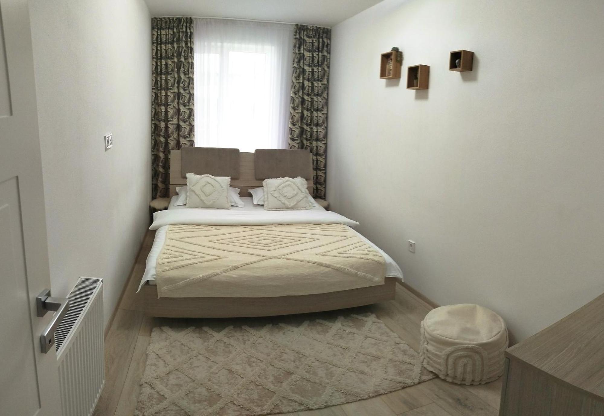בראשוב Penthouse City View Infinity מראה חיצוני תמונה